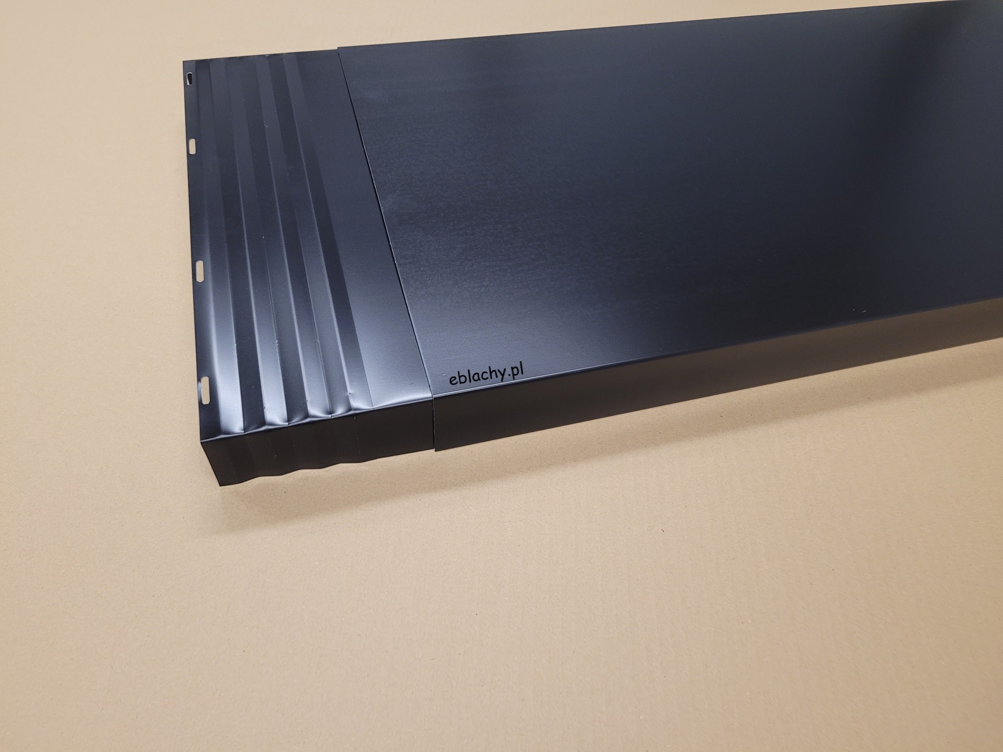 Łącznik attyki pod spód blachy - Gwarancja szczelności łączenia