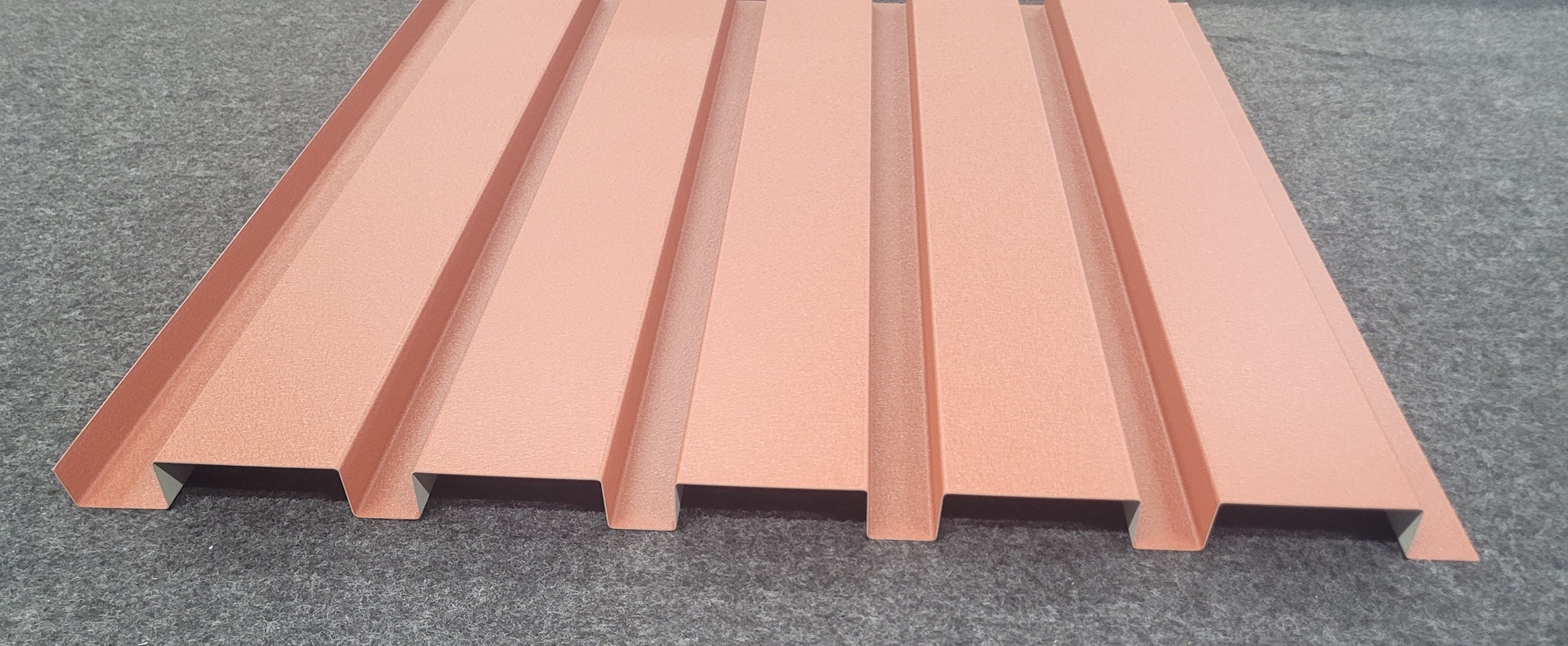 Wysyłkowy sklep online z lamelami na ścianę